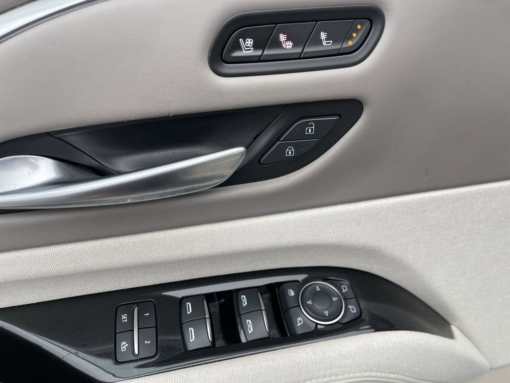 2022 Cadillac Escalade ESV Premium Luxury Platinum