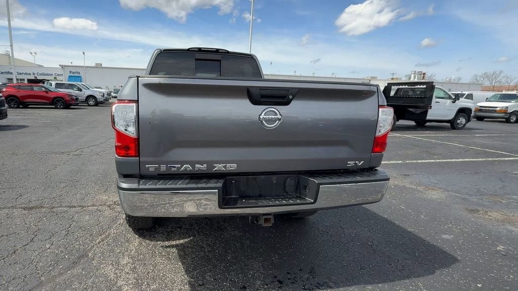 2017 Nissan Titan XD SV