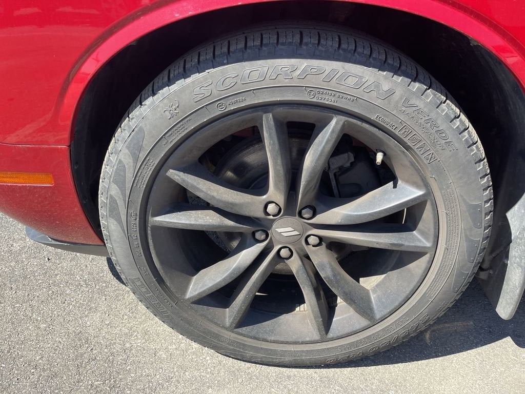 2017 Dodge Challenger R/T Plus