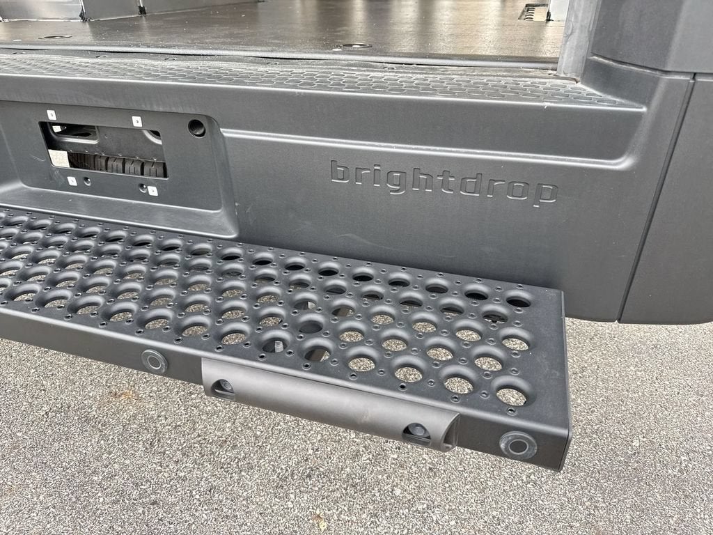 2024 BrightDrop Zevo 600 EJY