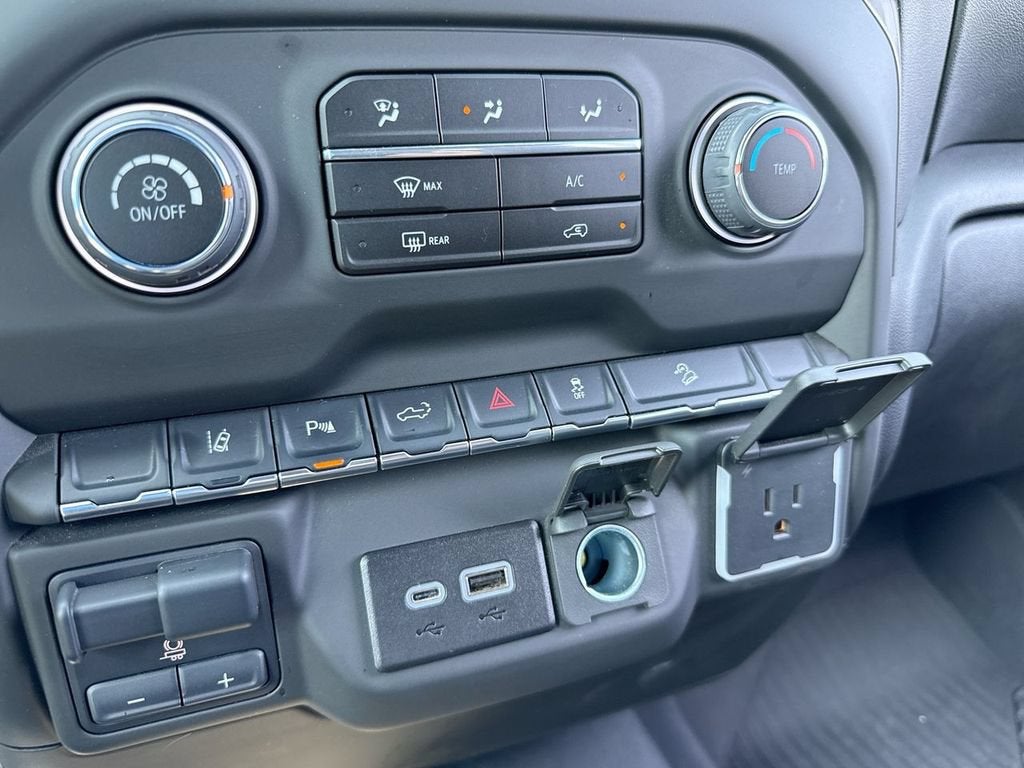 2025 Chevrolet Silverado 2500 HD Custom