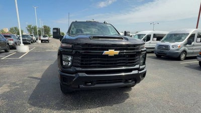 2024 Chevrolet Silverado 2500 HD Custom