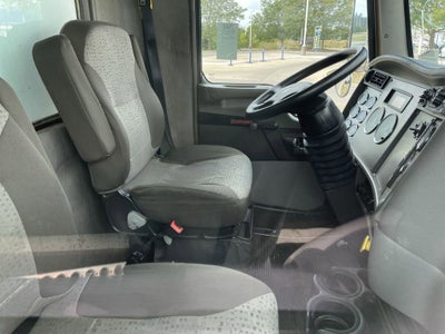 2015 KENWORTH T300 Base
