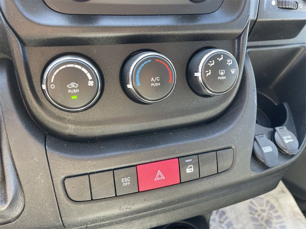 2017 RAM ProMaster Cutaway 3500 159" WB