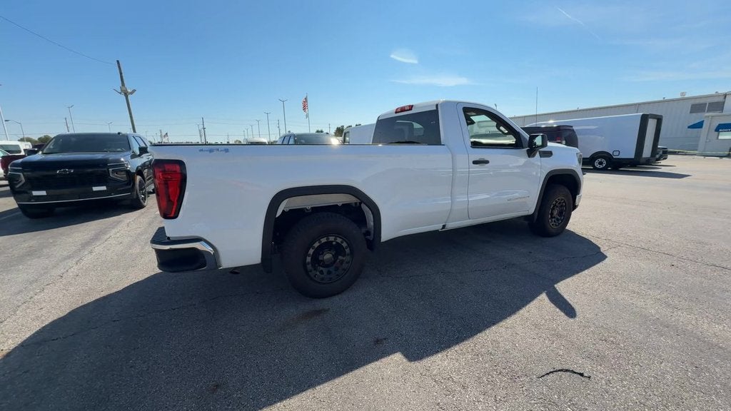2025 GMC Sierra 1500 Pro
