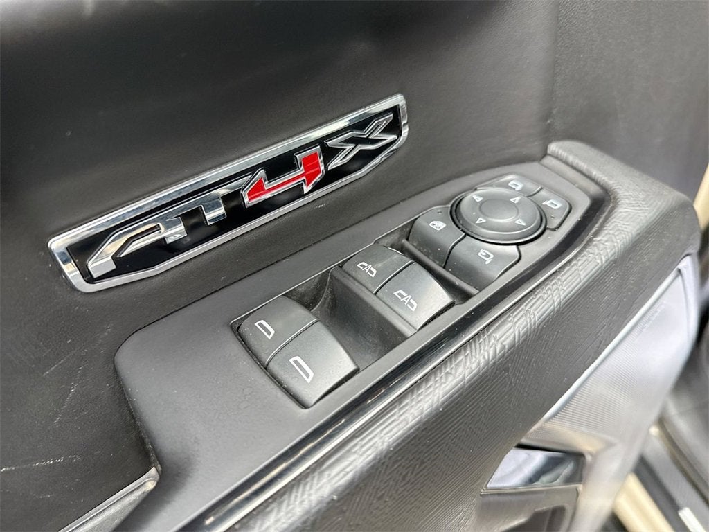 2023 GMC Sierra 1500 AT4X