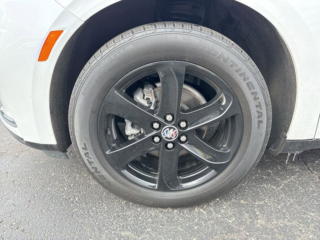 2023 Buick Enclave Essence