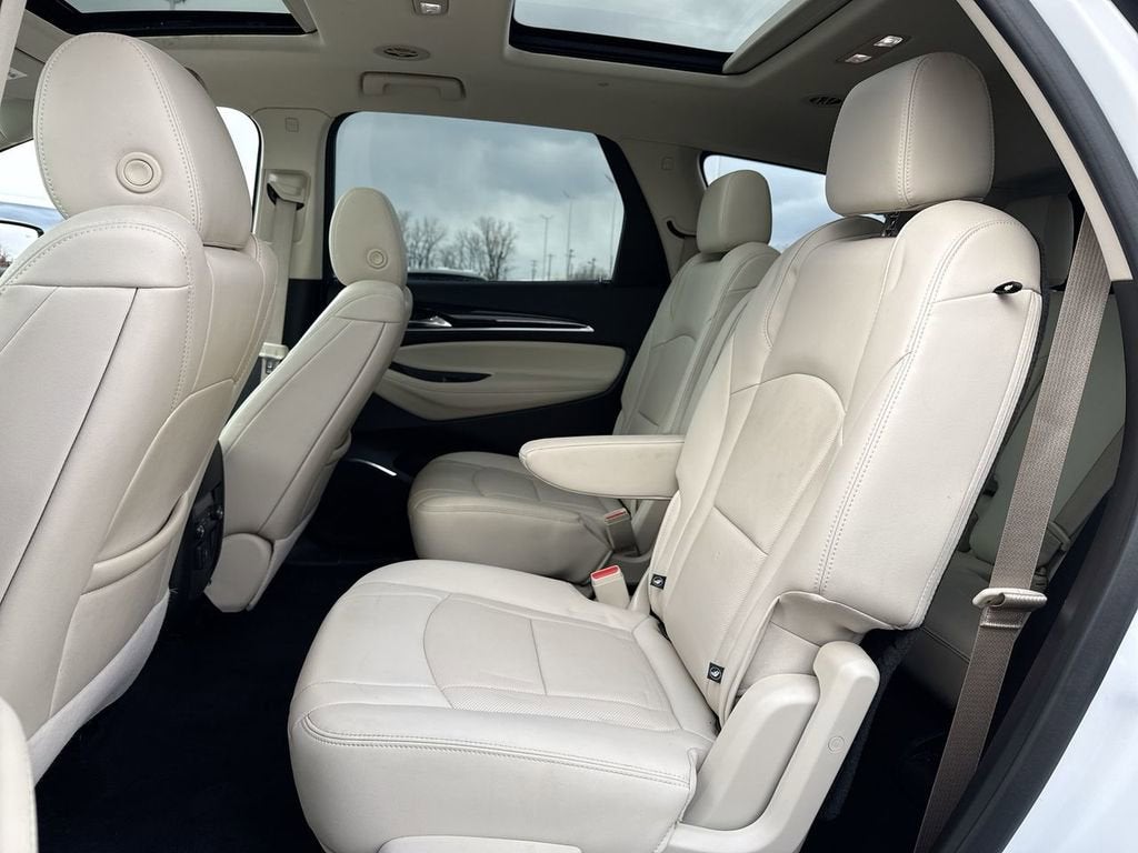 2023 Buick Enclave Essence