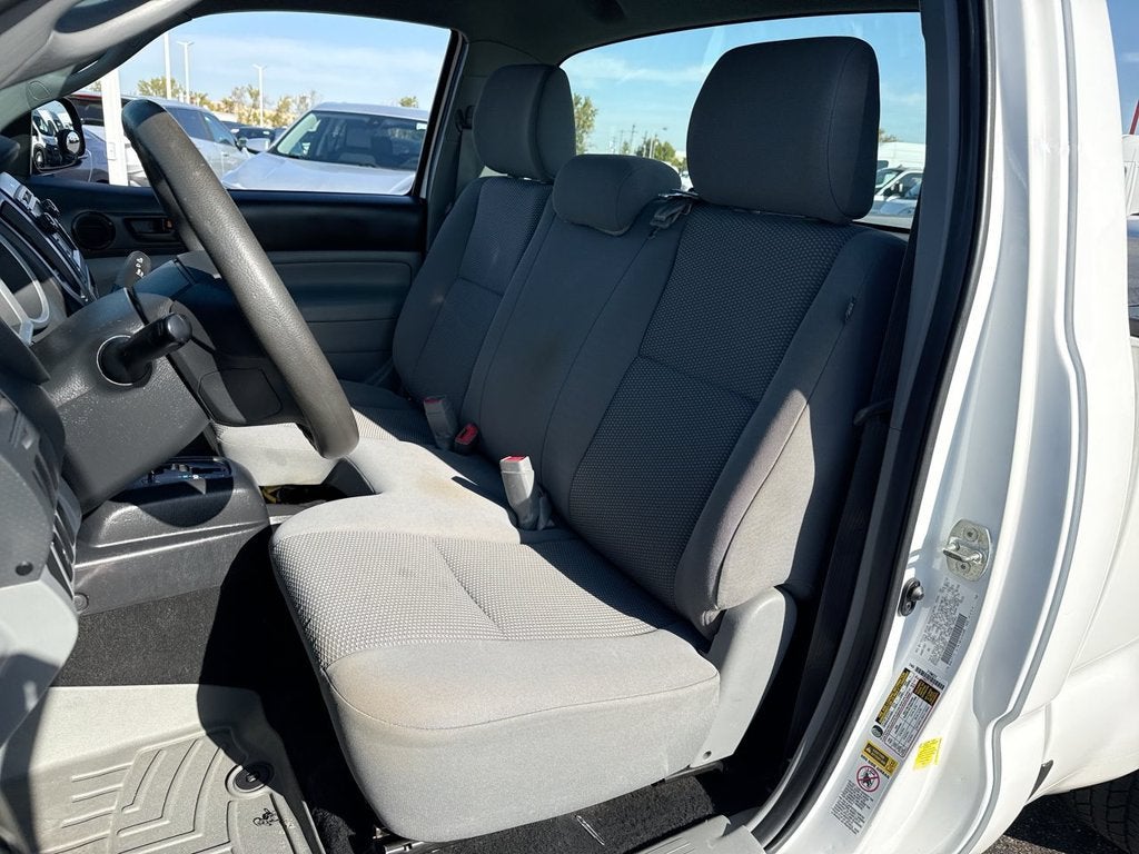 2013 Toyota Tacoma REGULAR CAB BED I4 MANUAL NATL