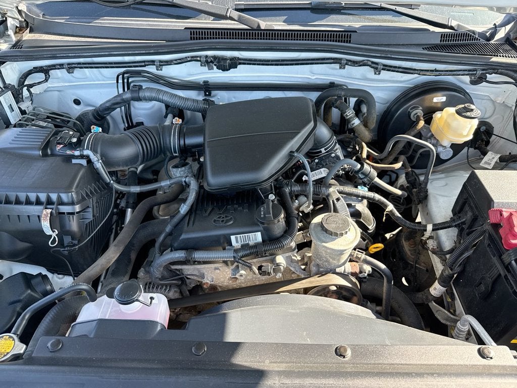 2013 Toyota Tacoma REGULAR CAB BED I4 MANUAL NATL