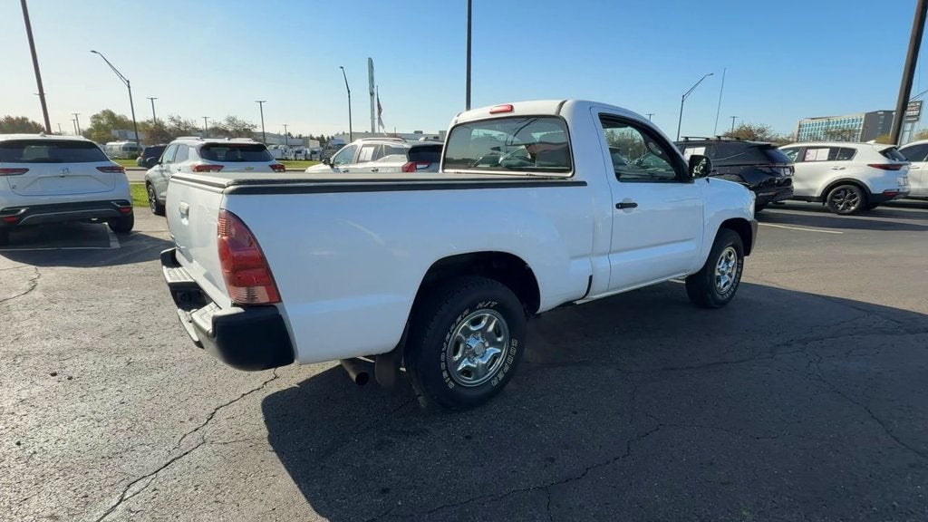 2013 Toyota Tacoma REGULAR CAB BED I4 MANUAL NATL