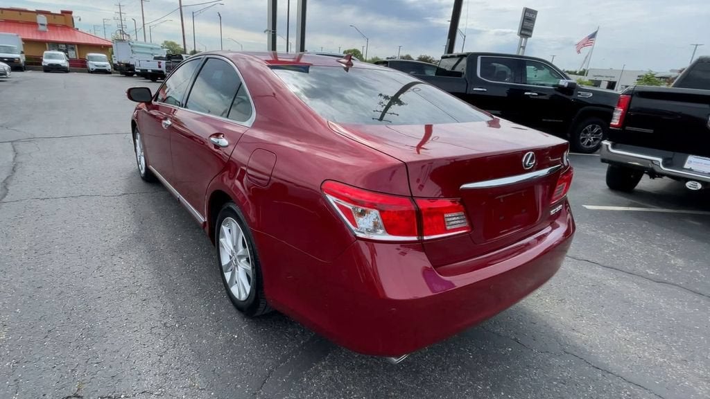 2011 Lexus ES 350 4dr Sdn