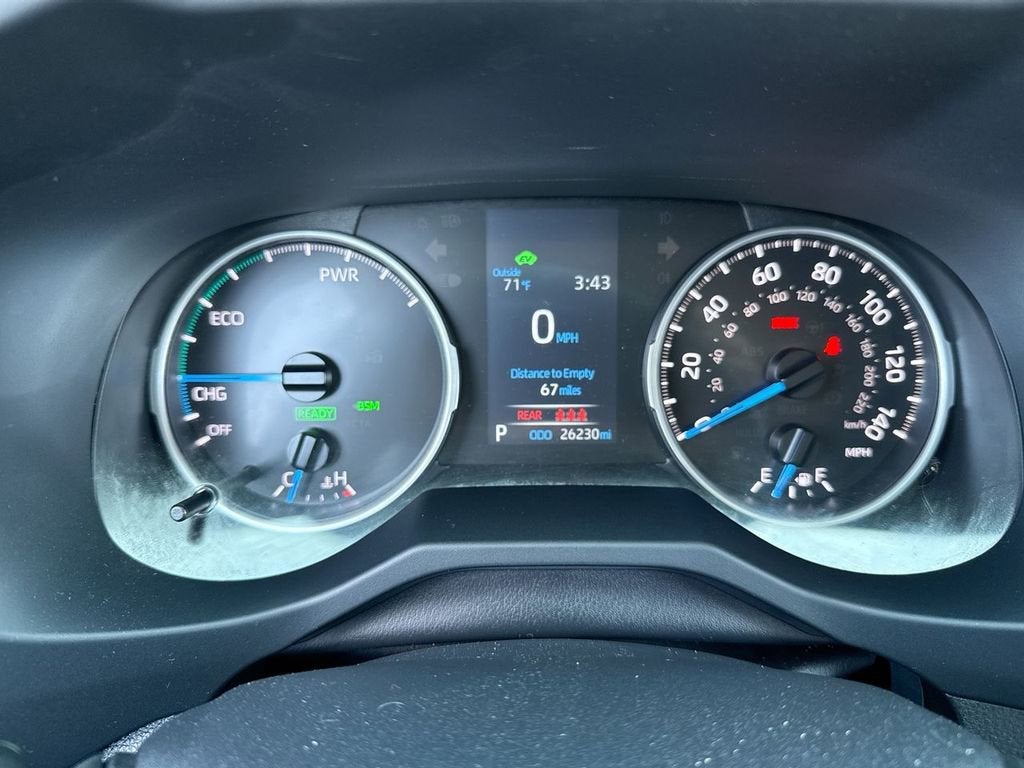 2022 Toyota RAV4 Hybrid XLE