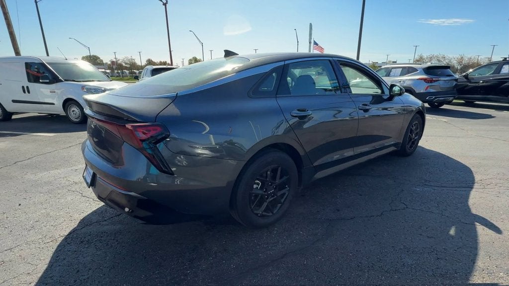 2026 Kia K5 LXS