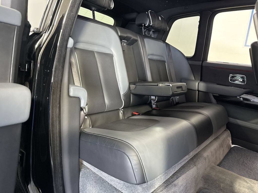 2020 Rolls-Royce Cullinan Sport Utility