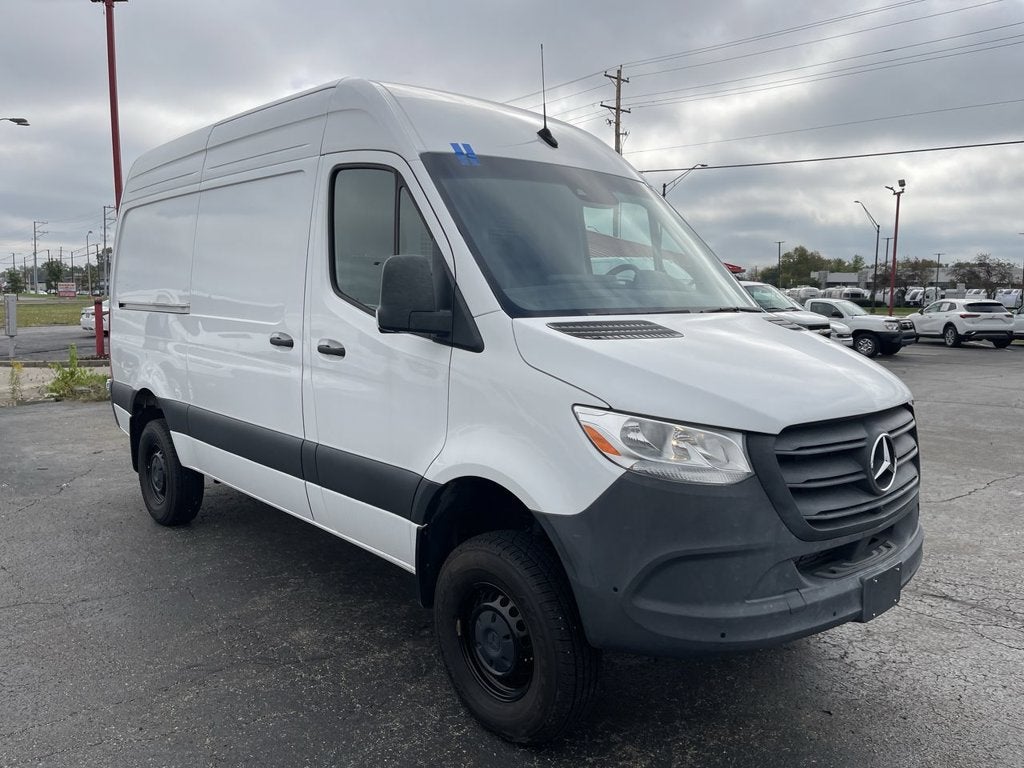 2024 Mercedes-Benz Sprinter 2500 Standard Roof 4-Cyl Diesel HO