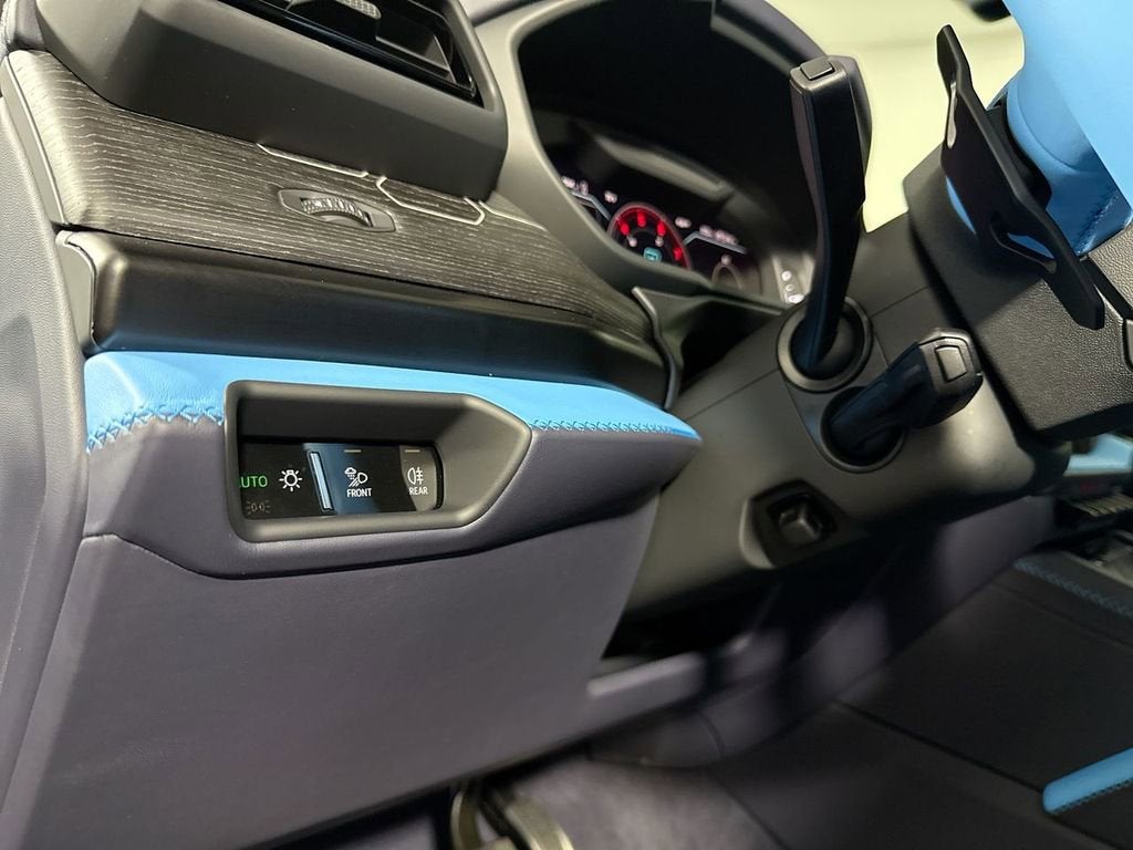 2025 Lamborghini Urus SE