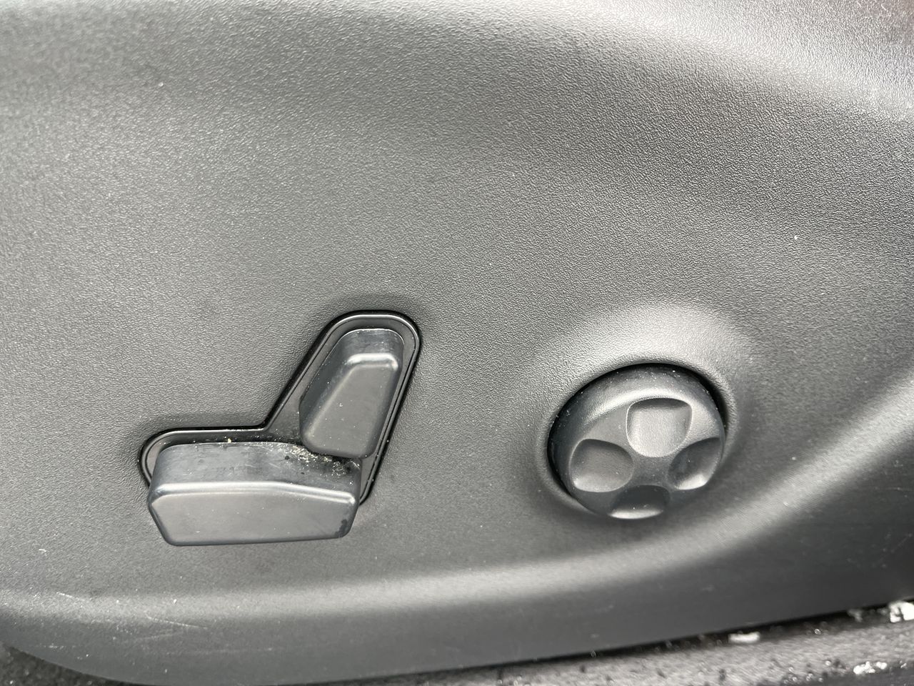 2019 Jeep Cherokee Overland