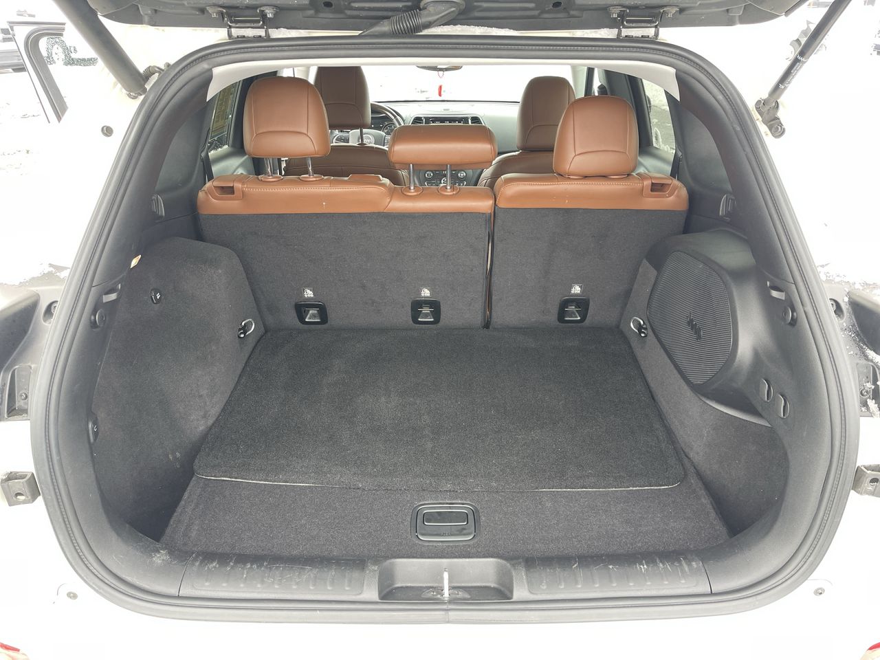 2019 Jeep Cherokee Overland