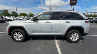 2023 Jeep Grand Cherokee Laredo