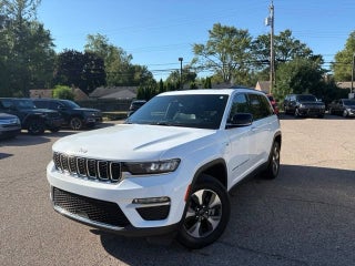 2024 Jeep Grand Cherokee 4xe Base
