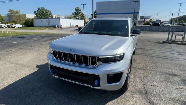 2022 Jeep Grand Cherokee 4xe Overland