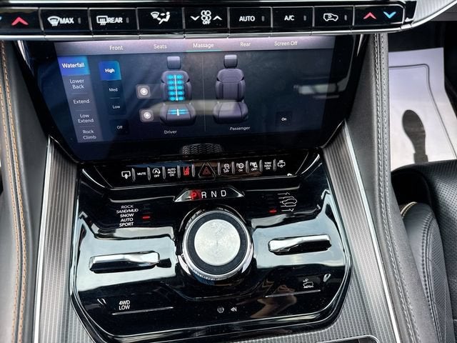 2024 Jeep Grand Wagoneer L Series III Obsidian 4x4