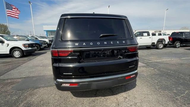 2022 Jeep Wagoneer Series III 4x4