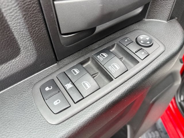 2023 RAM 1500 Classic Express