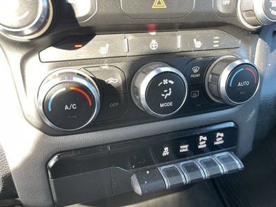 2021 RAM 1500 Big Horn Crew Cab 4x4 5'7" Box