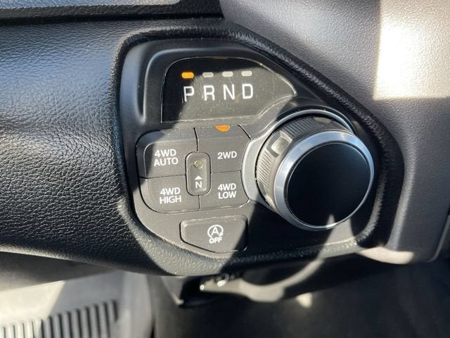 2021 RAM 1500 Big Horn Crew Cab 4x4 5'7" Box