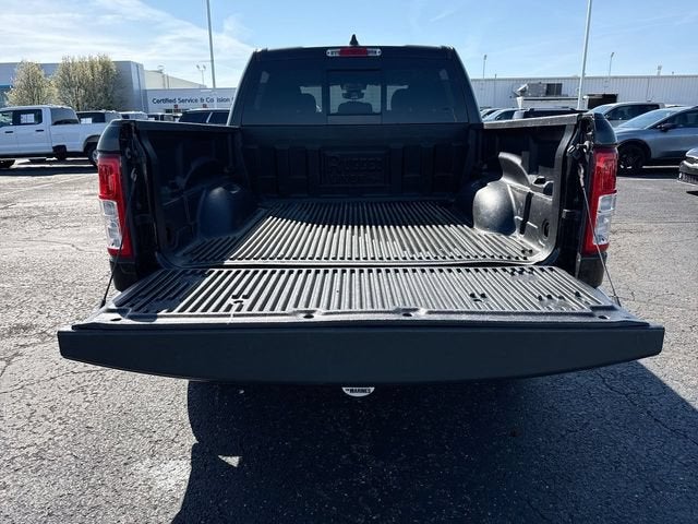 2021 RAM 1500 Big Horn Crew Cab 4x4 5'7" Box