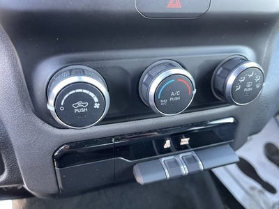 2021 RAM 1500 Big Horn Quad Cab 4x4 6'4" Box