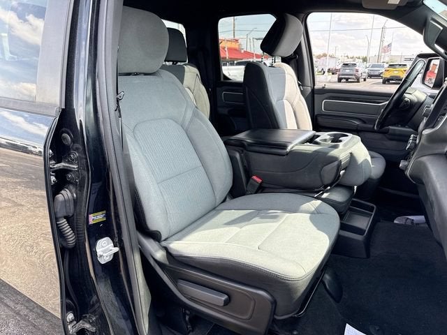 2021 RAM 1500 Big Horn Quad Cab 4x4 6'4" Box