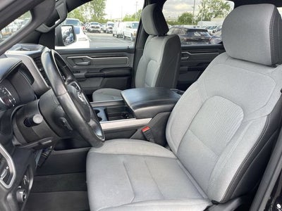 2021 RAM 1500 Big Horn Crew Cab 4x4 5'7" Box