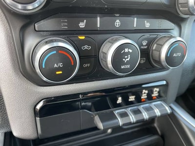 2021 RAM 1500 Big Horn Crew Cab 4x4 5'7" Box