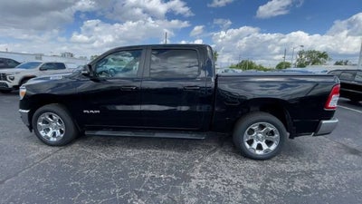 2021 RAM 1500 Big Horn Crew Cab 4x4 5'7" Box