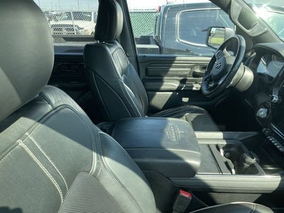 2023 RAM 1500 Limited Crew Cab 4x4 5'7" Box