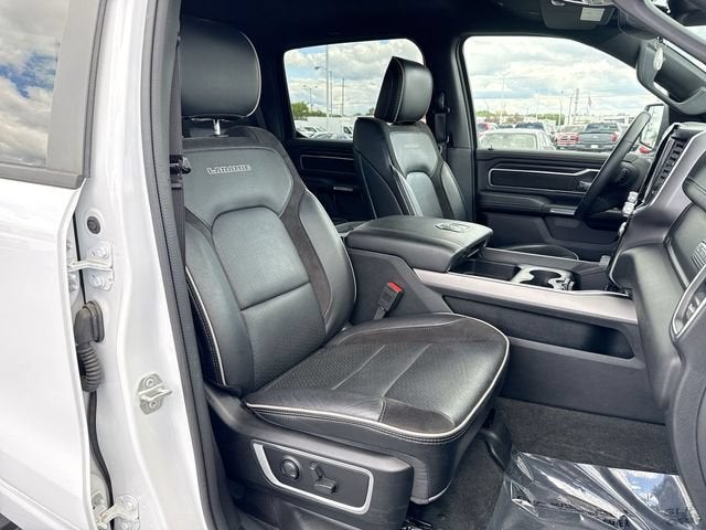 2023 RAM 1500 Laramie Crew Cab 4x4 5'7" Box
