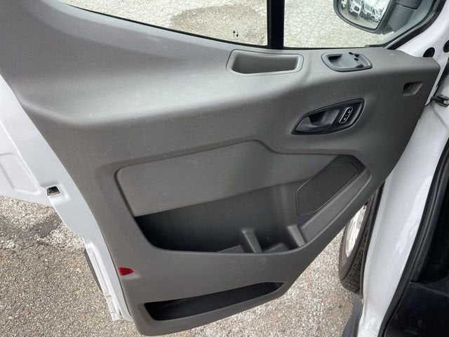 2023 Ford Transit Passenger Wagon XL