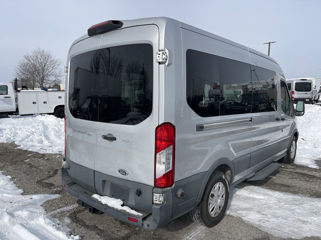 2018 Ford Transit Passenger Wagon XL