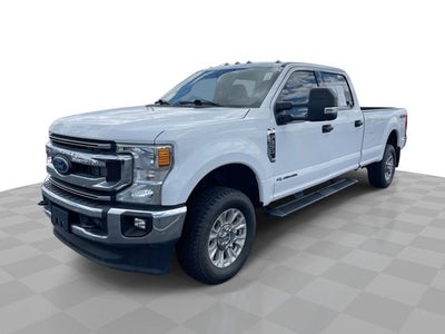 2022 Ford Super Duty F-350 SRW XLT