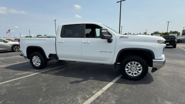 1GC1KNEY8SF220108