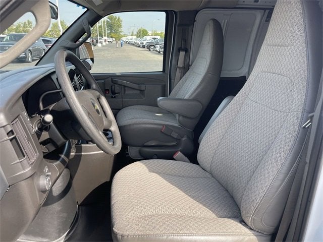 2024 Chevrolet Express Cargo 2500 WT