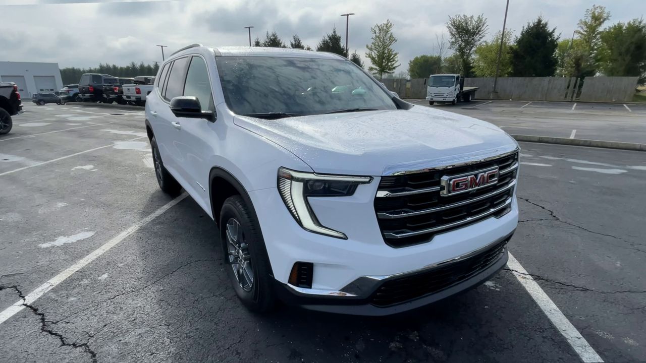 2025 GMC Acadia Elevation