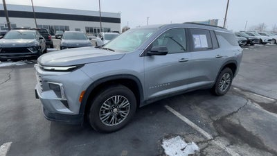 2025 Chevrolet Traverse LT