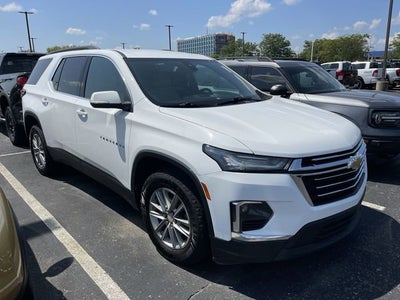 2022 Chevrolet Traverse LT Cloth