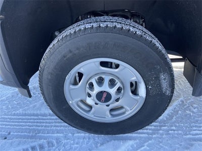 2025 GMC Sierra 2500 HD Pro