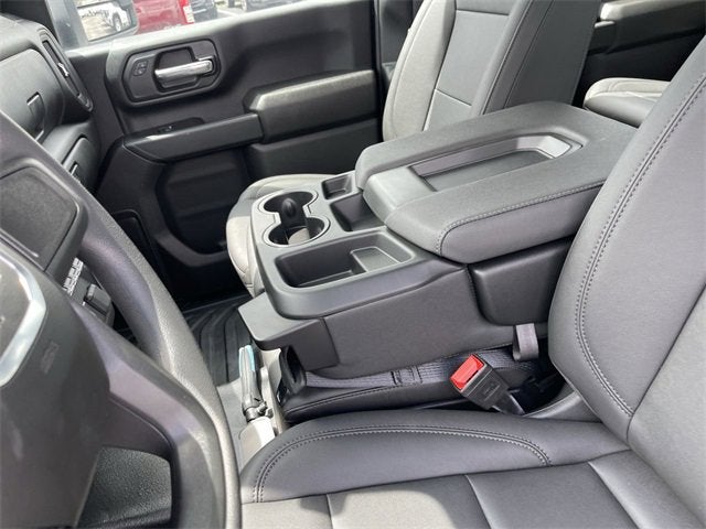 2025 GMC Sierra 2500 HD Pro