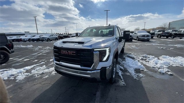 2025 GMC Sierra 2500 HD Pro